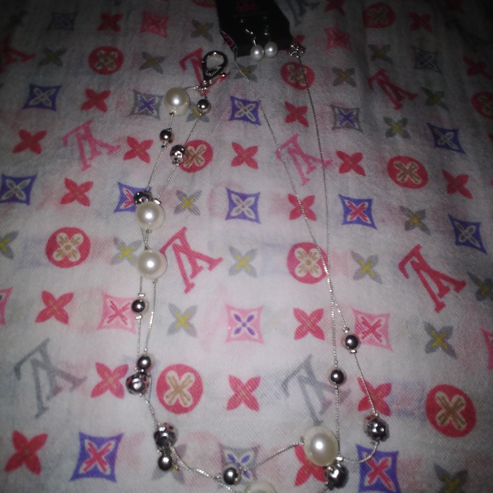 Lanyard Necklace Pearl Silver Matching Earrings